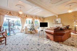 Photo 11- click for photo gallery